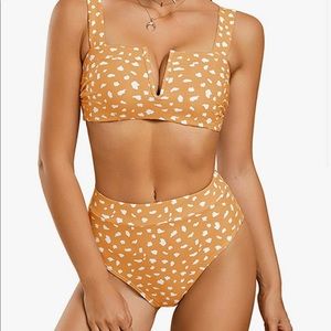 NWT Two Piece Leopard Printed Bikini